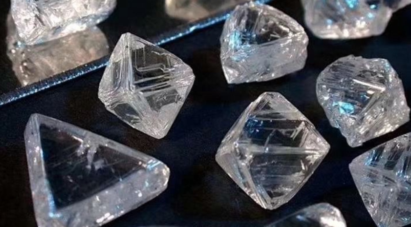 How to stabilize synthetic lab grown diamonds？