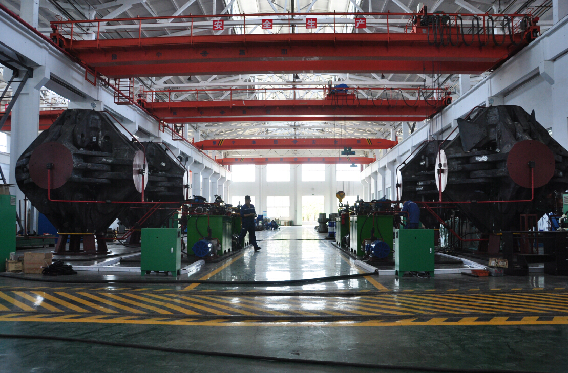  Why is position synchronization crucial for superhard material synthesis and the safety of press equipment?